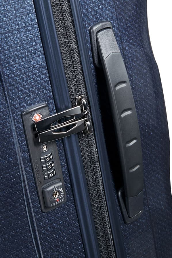 Суперлегкий чемодан на колёсах Samsonite V22*306 Cosmolite FL 2 Spinner 69 см