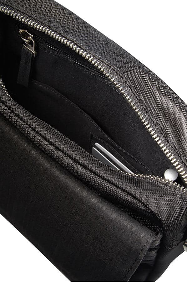Сумка для планшета Samsonite 79D*004 Hip-Class Flap Crossover Bag 9.7″