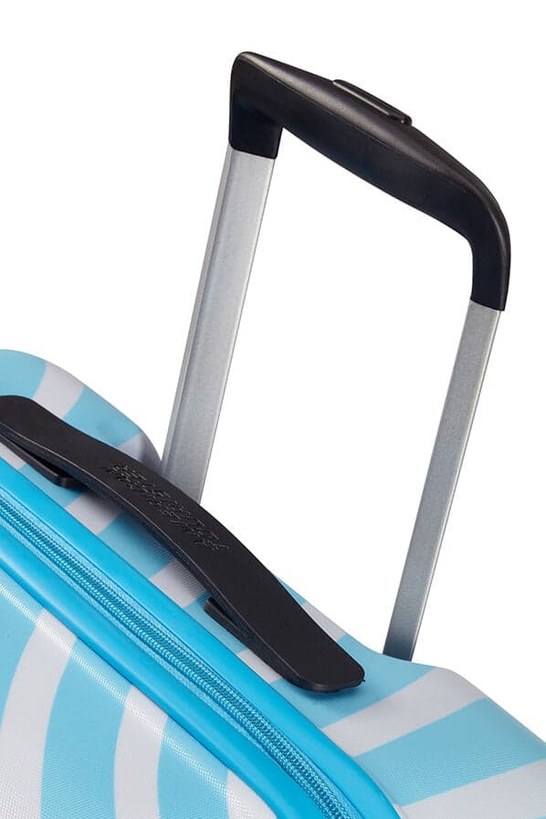 Чемодан American Tourister 31C*004 Wavebreaker Disney Kiss Spinner 67 см