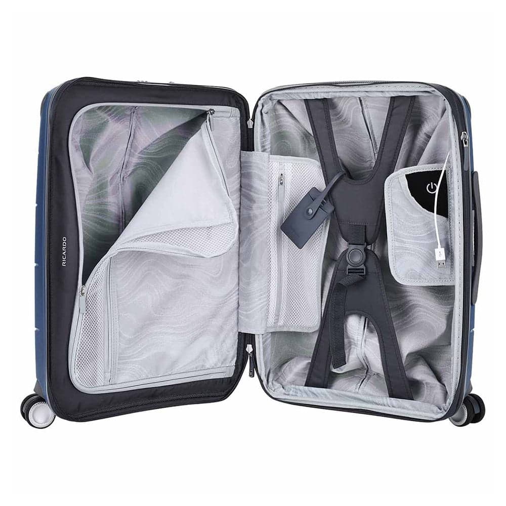 Чемодан Ricardo 020-20*4WB Mendocino Spinner 55 см с USB