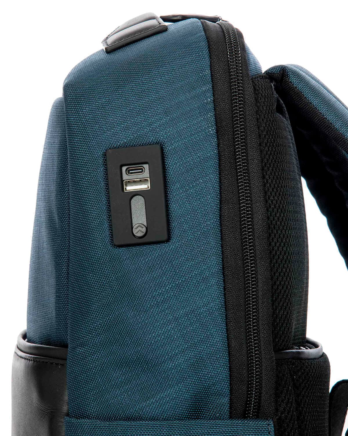 Рюкзак для ноутбука Bric's BR207720 Monza Business Backpack XS 14″ USB