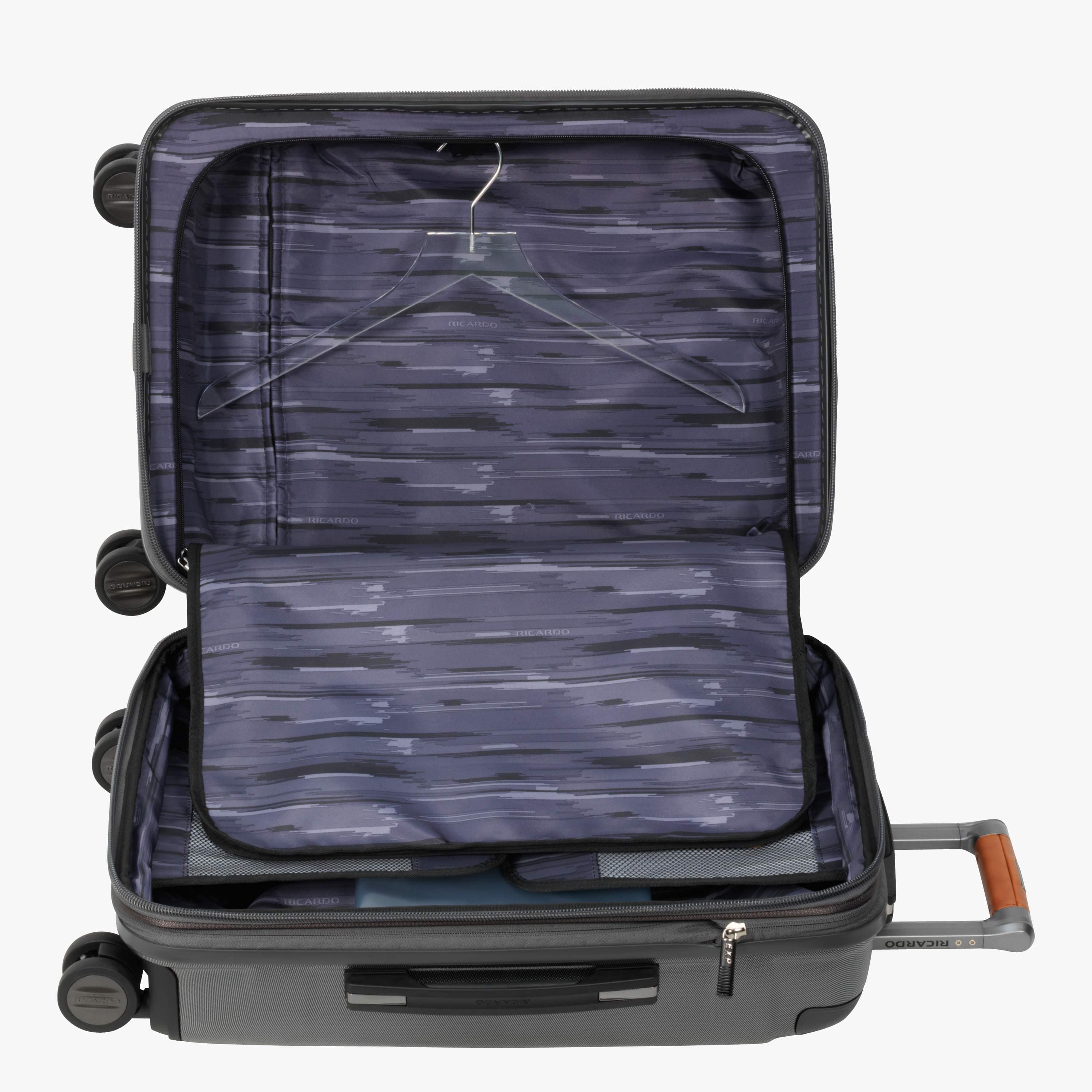 Чемодан Ricardo 087-20*4WB Ocean Drive Spinner 55 см