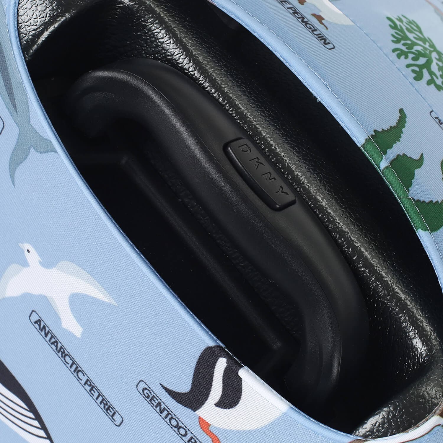 Чехол на маленький чемодан Eberhart EBH707-S Oceania Suitcase Cover S
