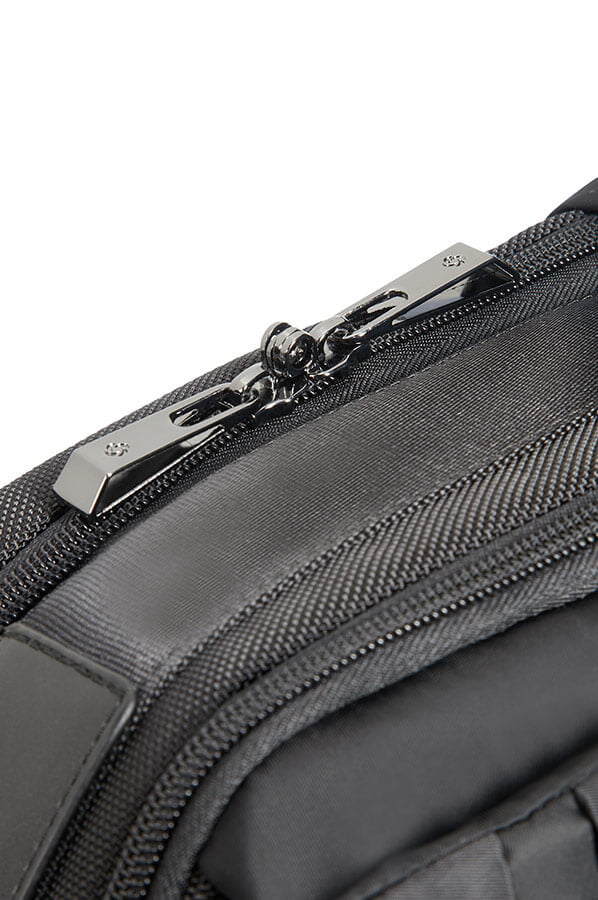 Рюкзак для ноутбука Samsonite 24N*004 Openroad Laptop Backpack L 17.3″ 24N-09004 09 Jet Black - фото №10
