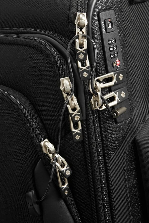 Чемодан Samsonite CS1*002 X'Blade 4.0 Upright 55 см Strict Top Pocket