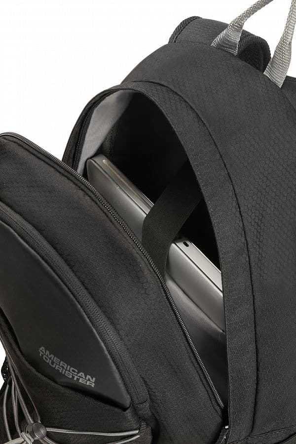 Рюкзак для ноутбука American Tourister 16G*016 Road Quest Laptop Backpack M 15.6″