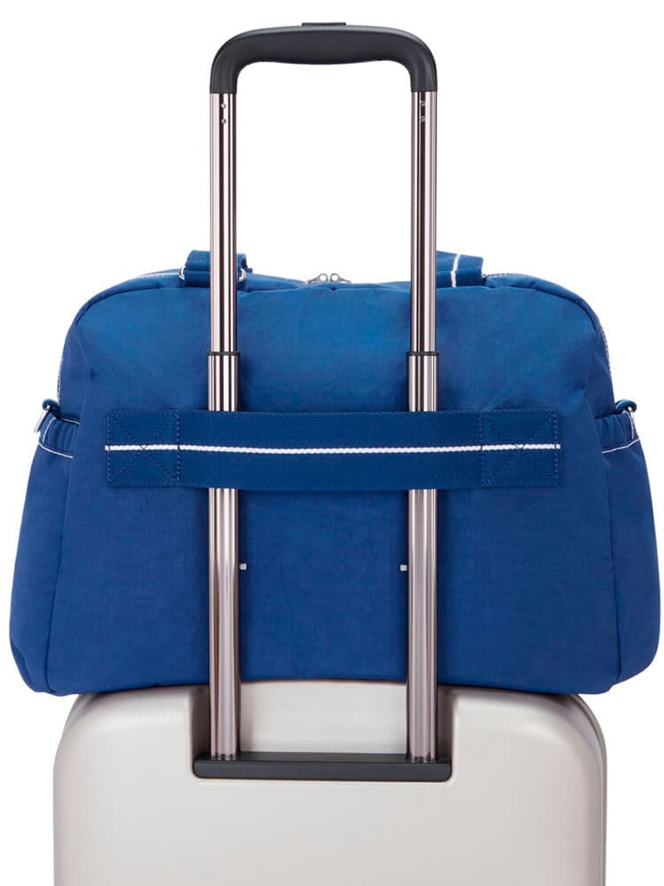 Дорожная сумка через плечо Kipling KI3150Z47 Deny Medium Weekender Admiral Blue CL
