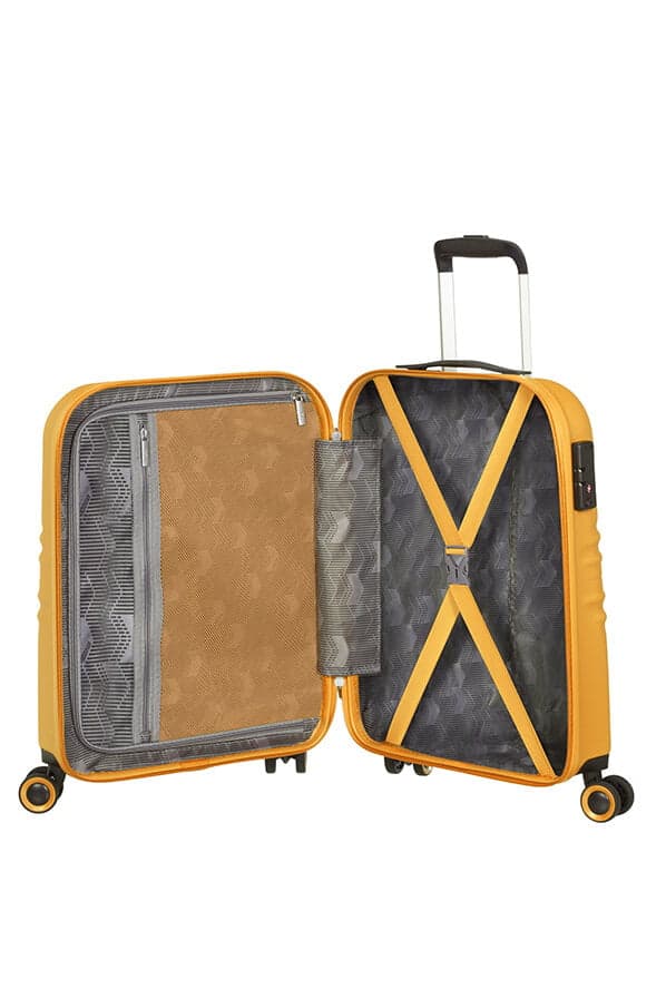 Чемодан на колёсах American Tourister MA0*001 Wavetwister Spinner 55 см