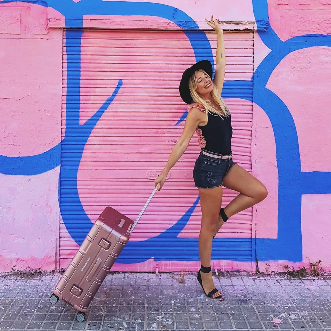Чемодан на колёсах American Tourister 70G*001 Alumo Spinner 55 см