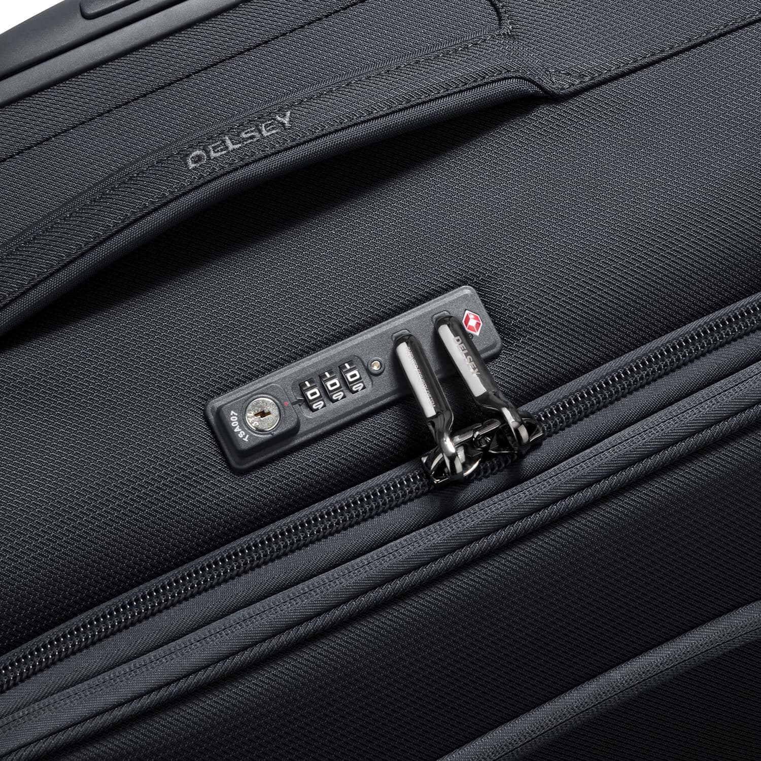 Чемодан на 2 колёсах Delsey 002352729 Montmartre Air 2.0 Slim Cabin Case S 55 см Exp