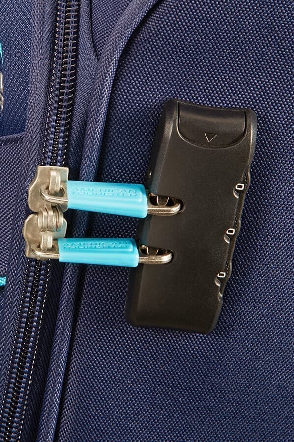 Чемодан American Tourister 50G*006 Holiday Heat Spinner 79 см