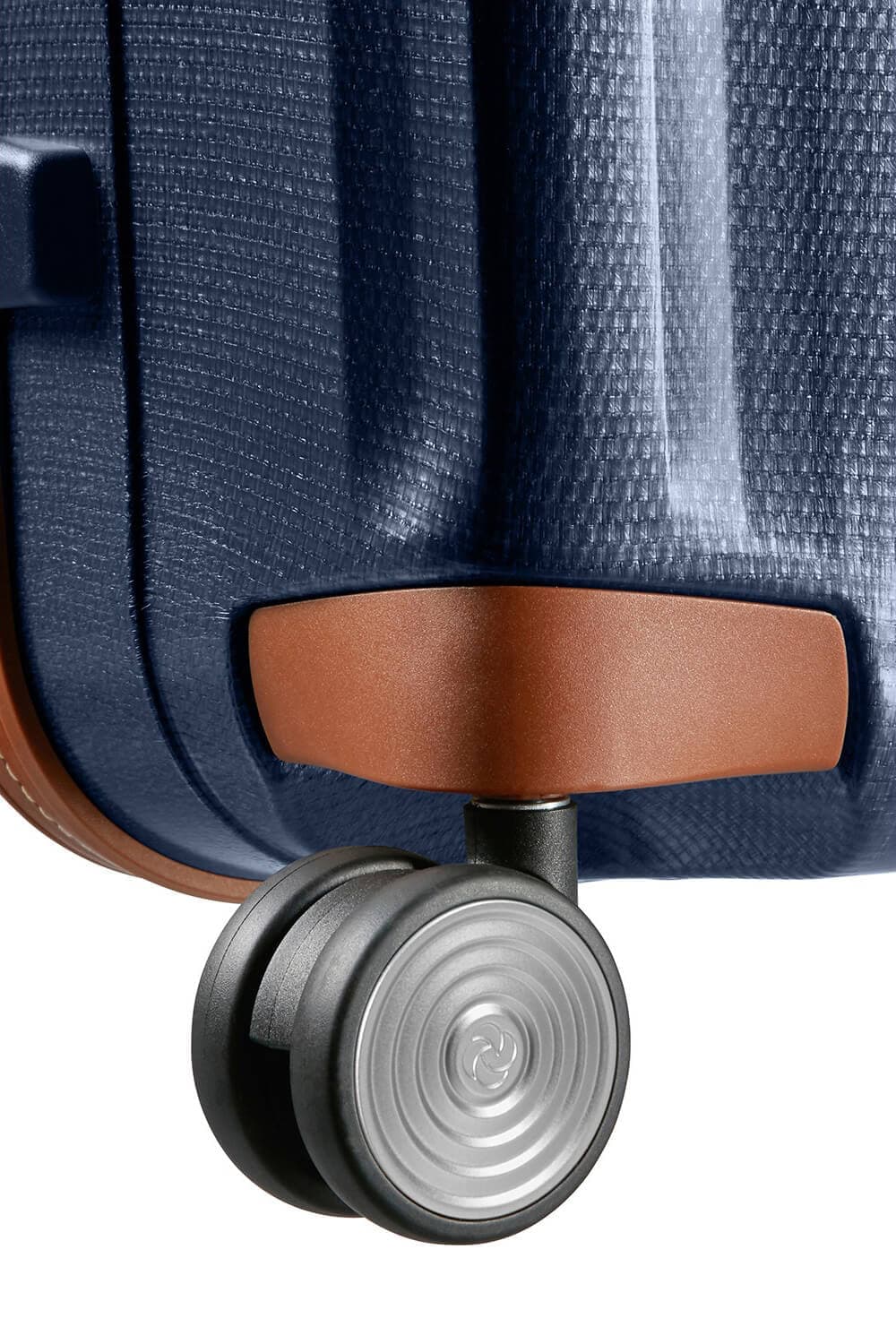Чемодан Samsonite 82V*002 Lite-Cube Dlx Spinner 55 см