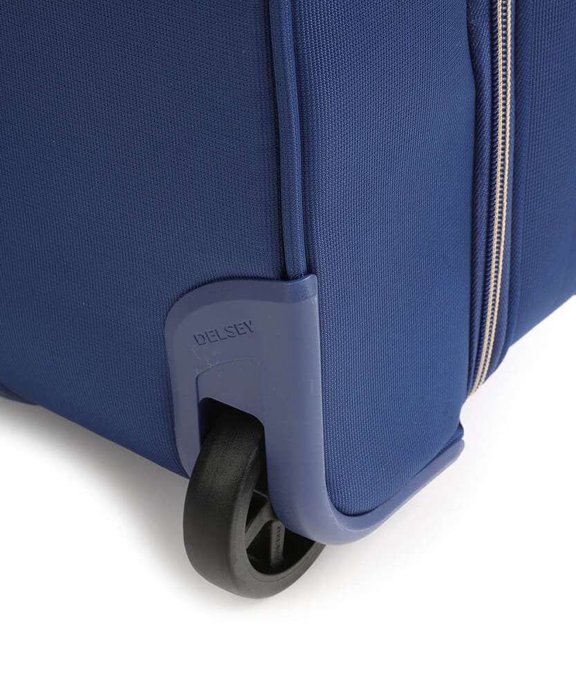 Женский кейс-пилот на колесах Delsey 002018450 Montrouge Pilot Case 15.6″