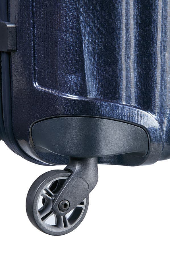 Суперлегкий чемодан на колёсах Samsonite V22*306 Cosmolite FL 2 Spinner 69 см