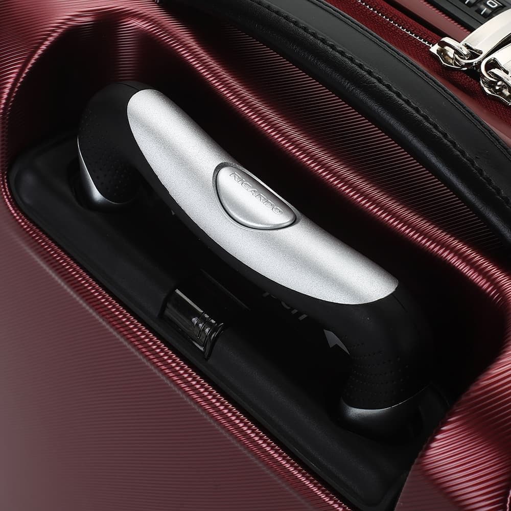 Чемодан Ricardo 098-19*4NE Rodeo Drive Spinner 54 см USB