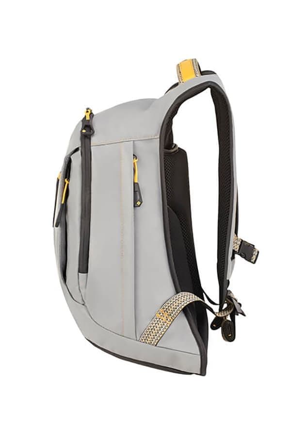 Рюкзак Samsonite 01N*001 Paradiver Light Backpack M 10.1″