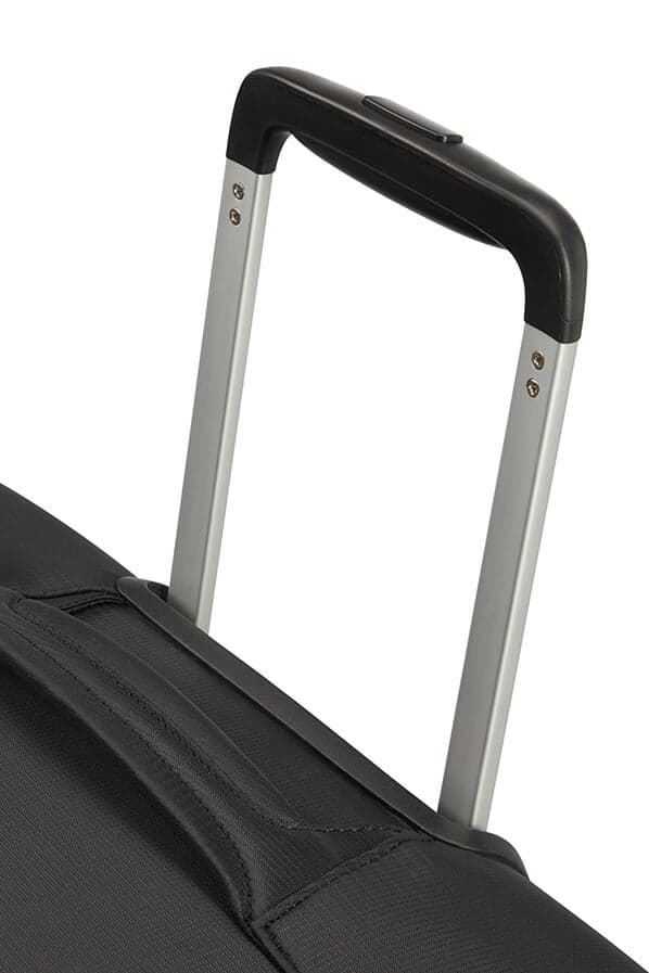 Чемодан American Tourister MA8*002 Lite Volt Spinner 55 см