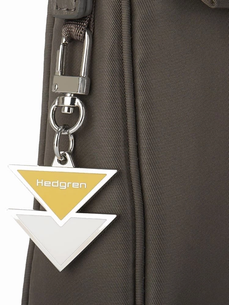 Женская сумка через плечо Hedgren HLBR01 Libra Free Flat Vertical Crossover RFID