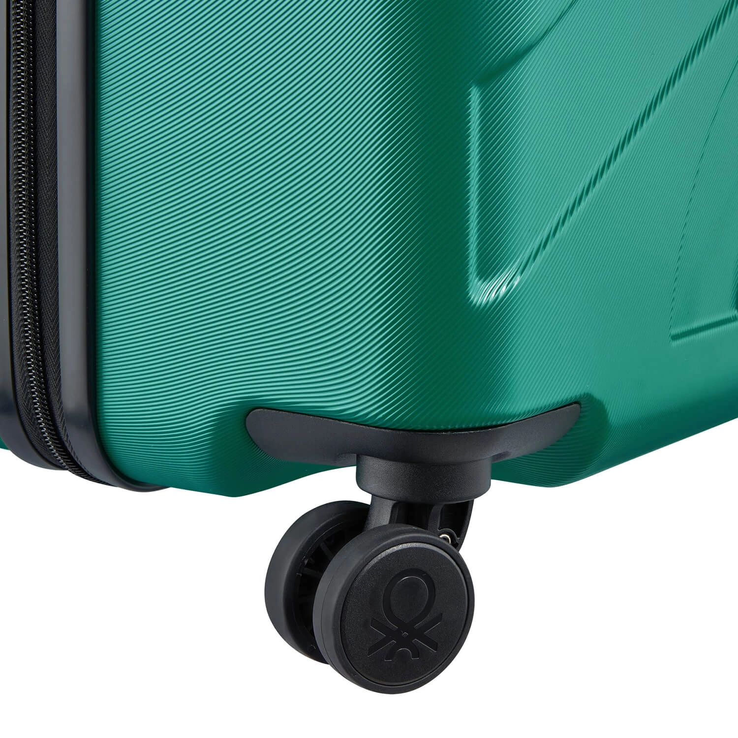 Чемодан на колёсах Delsey B03766821 Fabrica Trolley L 75 см